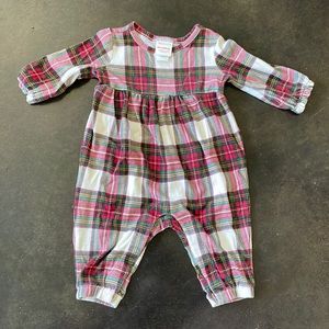Hanna Andersson plaid long sleeve romper- size 6-12 months 100% organic cotton